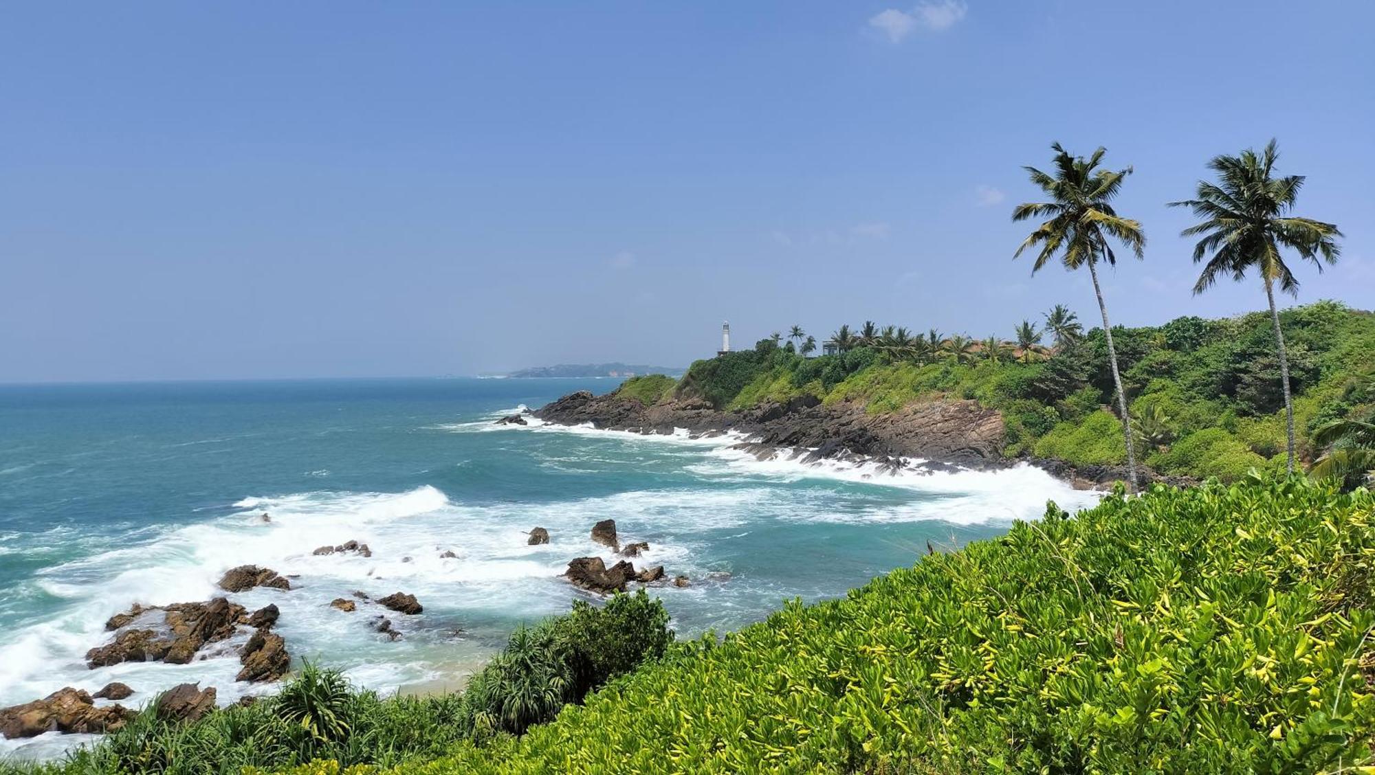 Pemuyan Mirissa70 Bed & Breakfast Bagian luar foto