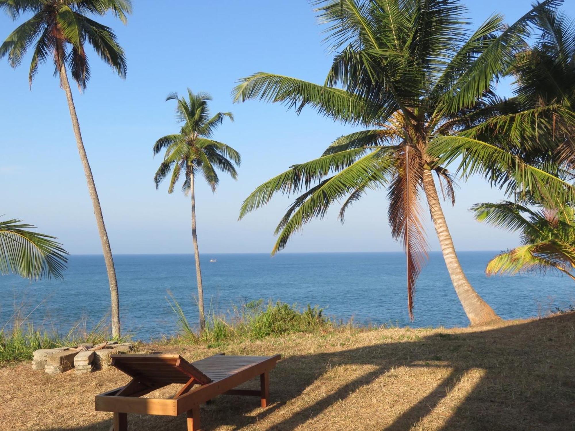 Pemuyan Mirissa70 Bed & Breakfast Bagian luar foto